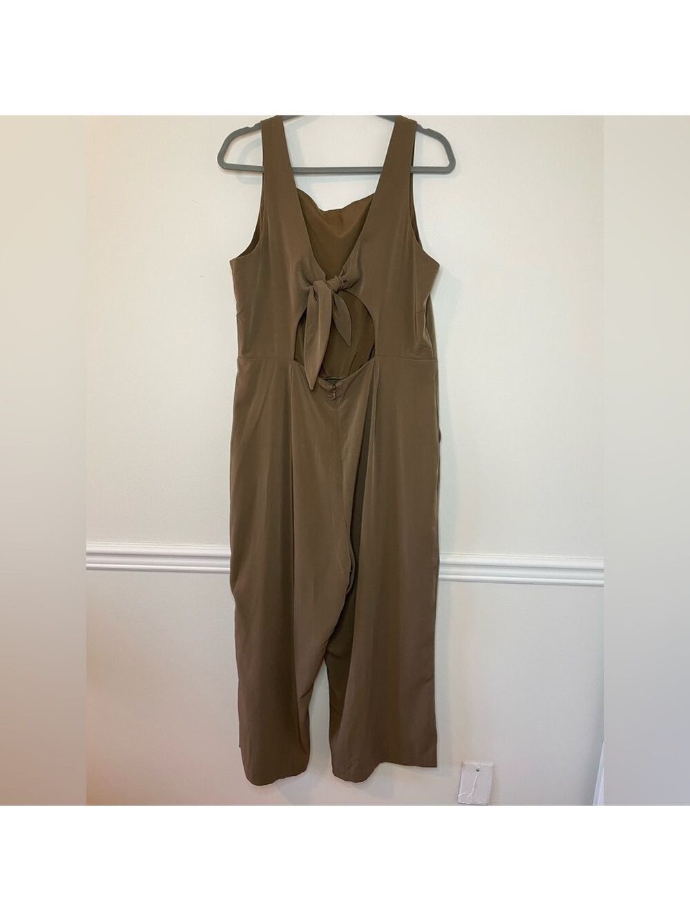 Dynamite Dakota Tie Back Jumpsuit XL - Picture 8 of 15